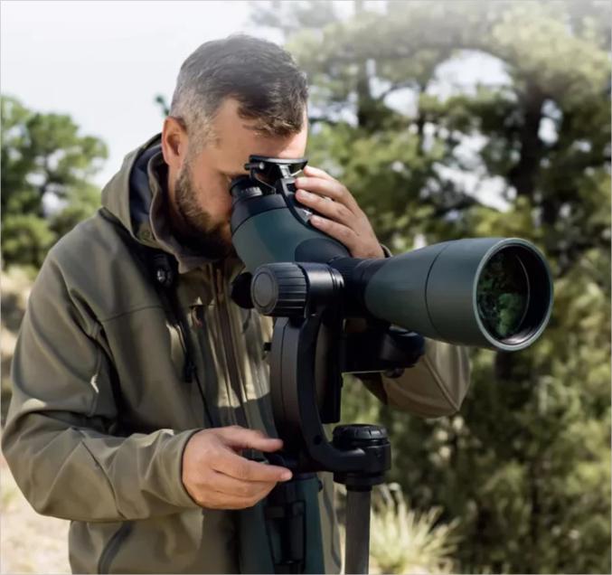 Spotting Scope in outdoor